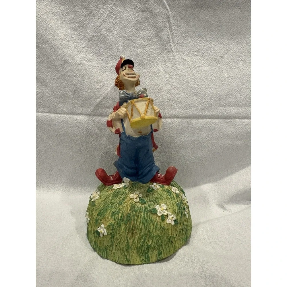 Vintage Wind Up Musical Clown Figurine Drum Player Music Box Resin Circus Decor